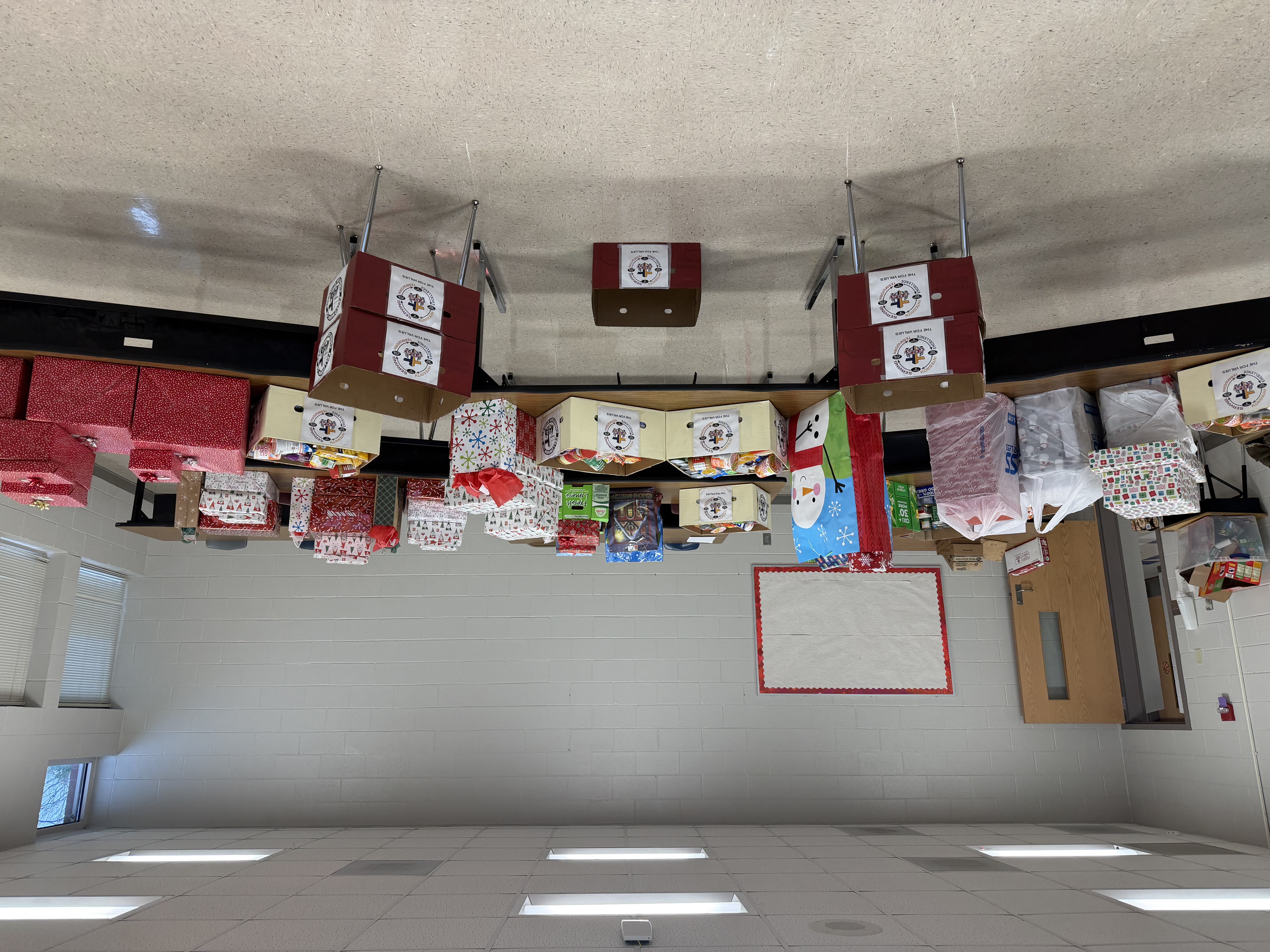 Community outreach volunteers serving together